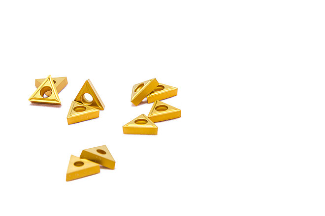 Indexable inserts - Interchangeable cutting edges for machining tools
